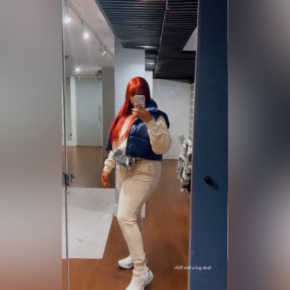 Essentials Velour Sweatsuit - Picture 6 of 6